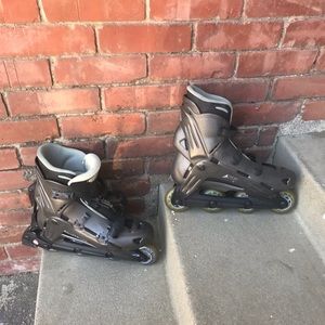 Men’s rollerblades